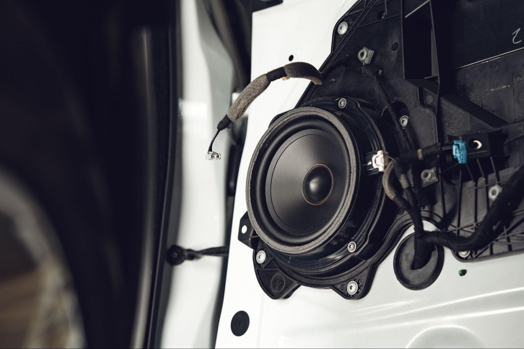 Bateria para som automotivo: o guia completo